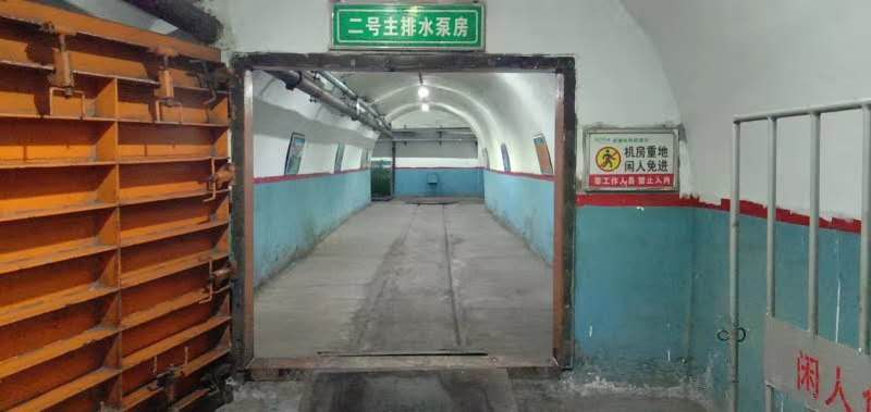 防水密閉門.jpg